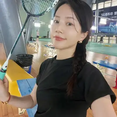 胡巧